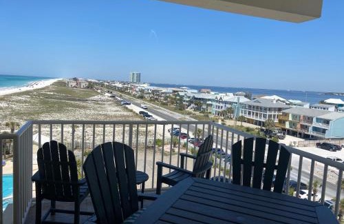Pensacola Beach Apartment | Your Beach Therapy Awaits at Sans Souci