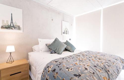 Santiago Apartment | Your City Getaway La Reina Experience the City
