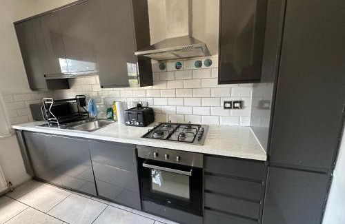 Bellingham Apartment | Your Cosy Corner in South East London- 2 Beds