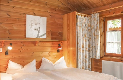 Hayingen House | Your cozy wooden house for your relaxing vacation in the nature in the vacation park Lauterdörfle.