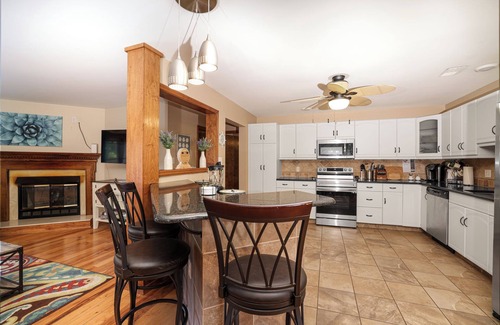 Lower Township House | Your Dream 4 Bedroom Vacation Villa w Pool