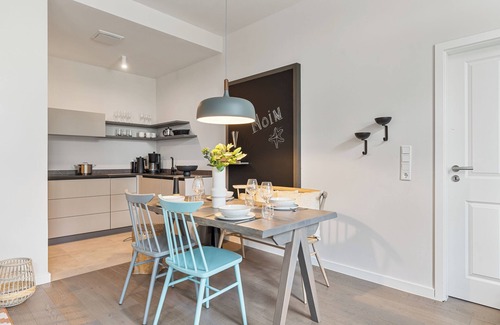 Westerhever Apartment | Your dream home in Kating - in the old school in Westerhever