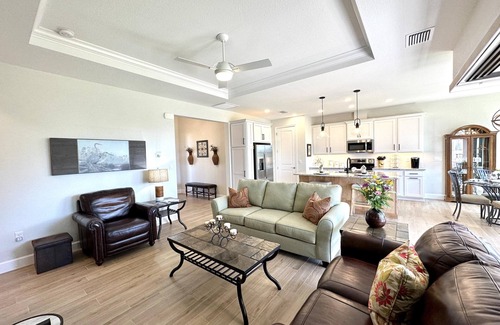 Pine Valley House | * Your Florida getaway starts right here! *