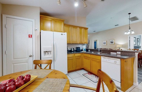Sandy Ridge House | Your Florida Getaway for Fun, Pool, and Games, not far from Disney