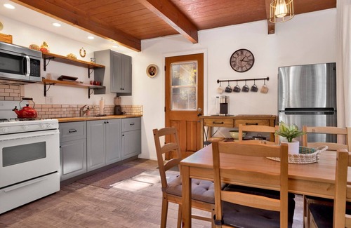 The Village Cabin | Your Happy Place #2216