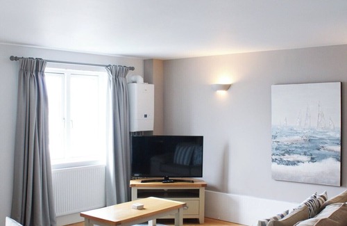 Milford Haven Apartment | Your home away from home: Relax, explore, and create memories in this waterfront apartment
