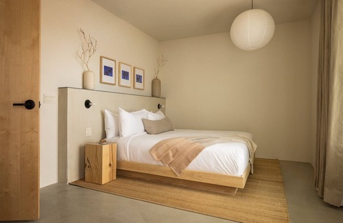 Downtown Palm Springs Hotel | Your Home Away from Home:4-Bedroom Suite in Downtown Palm Springs Boutique Hotel
