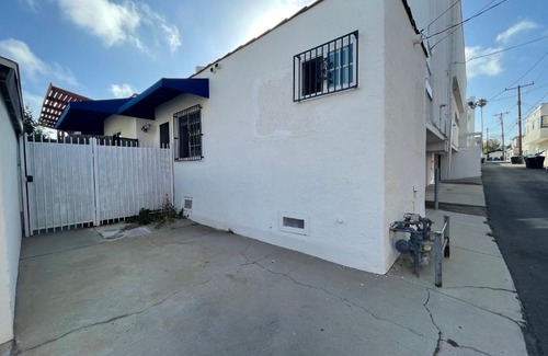 North of Wilshire House | Your home away from home in beautiful Santa Monica
