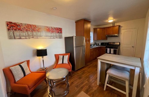 North of Wilshire House | Your home away from home in beautiful Santa Monica