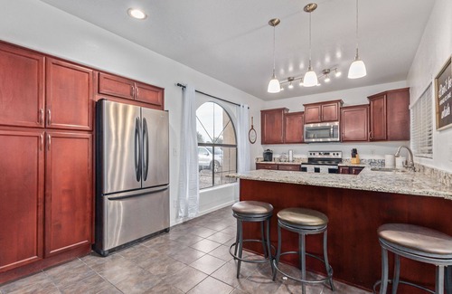The Islands House | Your Home Away! Offering free heated pool ! Close to everything !