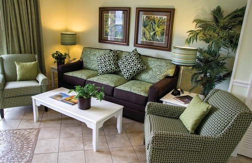 Surfside Beach Resort | Your loved ones will LOVE you for this!