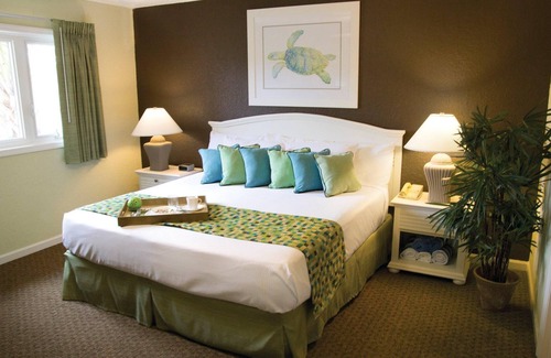 Surfside Beach Resort | Your loved ones will LOVE you for this!