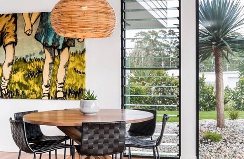 Ewingsdale House | Your Luxury Escape - Scenic Vista