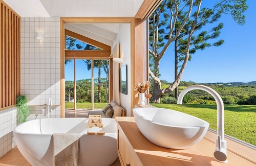 Newrybar House | Your Luxury Escape - The Valley