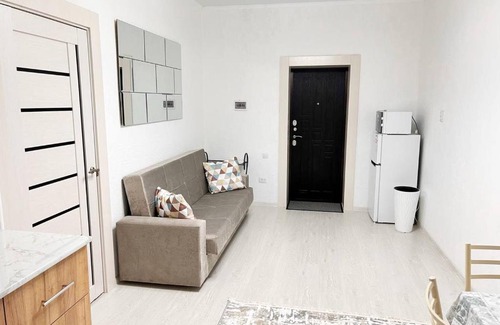 Lebedinovka Apartment | Your New Home!