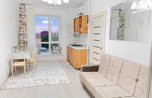 Lebedinovka Apartment | Your New Home!