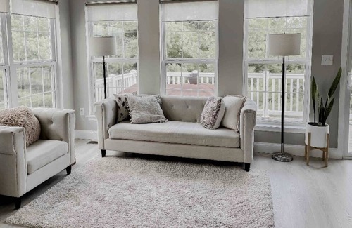 Bellefonte House | Your Next Getaway! Just 7 miles away from PSU