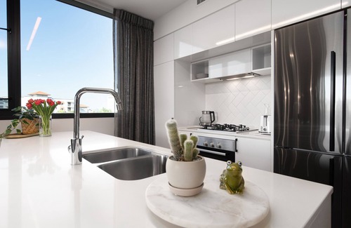 Newstead Apartment | Your next inner city, family-friendly escape