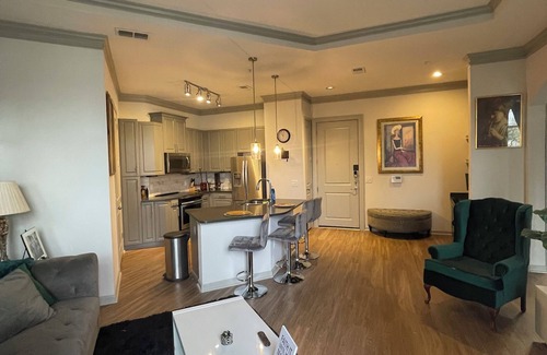 Westside Apartment | Your Next Insta-Perfect Stay in West midtown