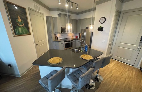 Westside Apartment | Your Next Insta-Perfect Stay in West midtown