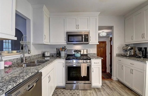 Cottage Line House | Your own private beach with this charming 3-bedroom beachfront house!
