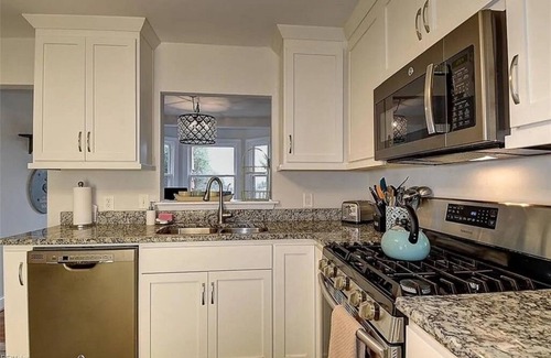 Cottage Line House | Your own private beach with this charming 3-bedroom beachfront house!
