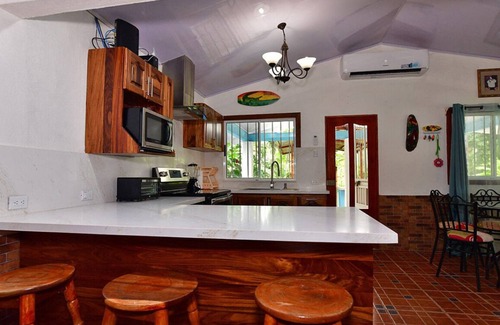 Tarcoles House | Your place in Costa Rica - 3 Bedroom Beach house with pool!