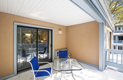 Fairfield Harbour Condo | Your Quaint Hideaway!