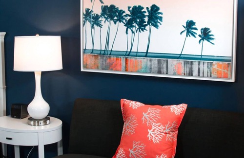 Marathon Resort | Your Relaxing Getaway Awaits! Pets Allowed, Onsite Pool, Free Parking