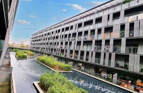 Woolwich Apartment | Your Riverside Home 3