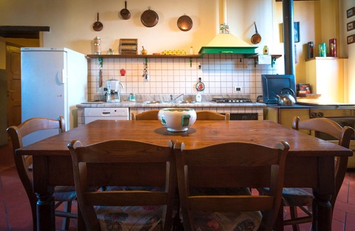 Massa Apartment | Your scenic home in a magical Tuscan village