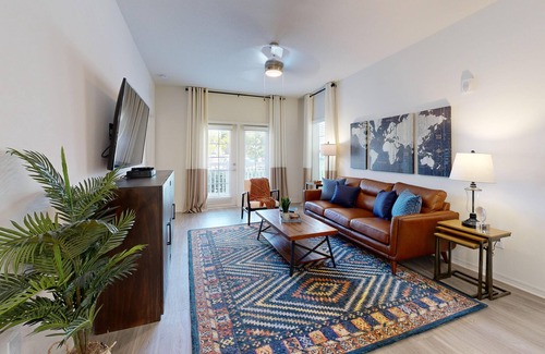 Sun Bay South Apartment | Your South Tampa Oasis: M South Units with Pool and Prime Location