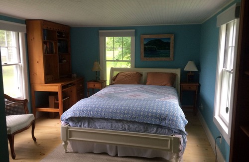 Ticonderoga House | Your Special Lake George Center