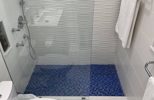 Hallandale Beach Boat Rental | Your Spotless Clean 5-Star Suite - 6 min from the beach