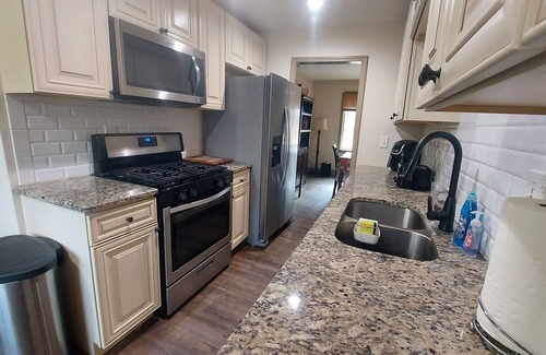 Lilburn House | Your Stone Mountain Retreat!