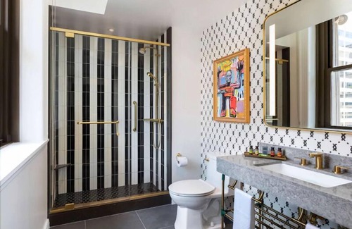 Center City Hotel | Your Stylish Downtown Getaway! Onsite Parking, Pet-friendly Property!