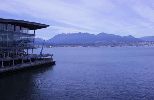 Downtown Vancouver Apartment | Your Vacation Home Downtown Vancouver
