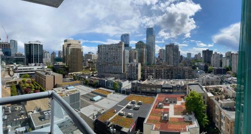 Downtown Vancouver Apartment | Your Vacation Home Downtown Vancouver