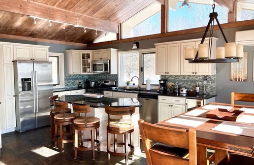 West Hartford House | Your Vermont Vacation Awaits!