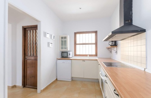 Calamayor Ski Chalet | YourHouse Ca Na Salera, house near Palma with private pool