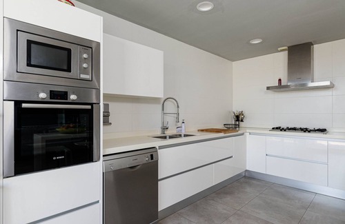 Majorca Ski Chalet | YourHouse Casa Llubi, house with private pool and air conditioning