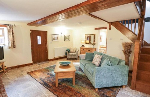 Tywyn House | Yr Hen Beudy