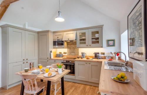Garn Fadryn House | Yr Hen Ysgubor