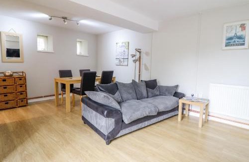 Bangor Apartment | Yr Wyddfa