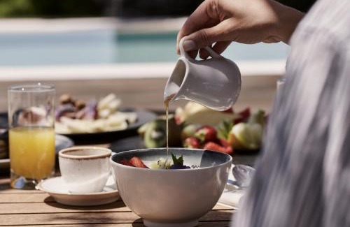 Parasporos Hotel | Yria Island Boutique Hotel & Spa