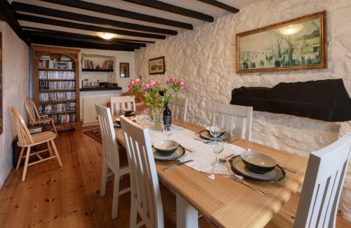 Garn Fadryn House | Ysgubor Bach