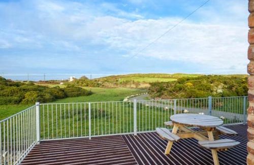Cemaes Bay House | Ysgubor Newydd