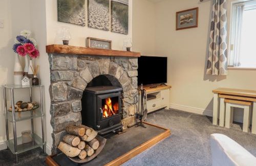 Talybont House | Ysgubor Newydd Parc Isaf