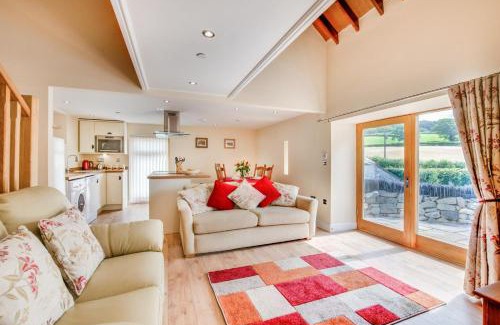 Llanrwst House | Ysgubor Wen