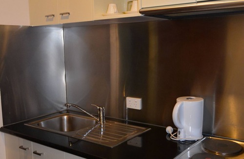 Melbourne Central Business District Hotel | YTI Garden Hotel